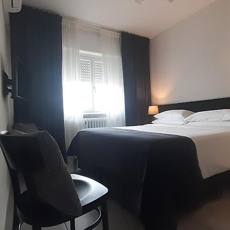 La Duchessa Hotel Alba  Eksteriør billede